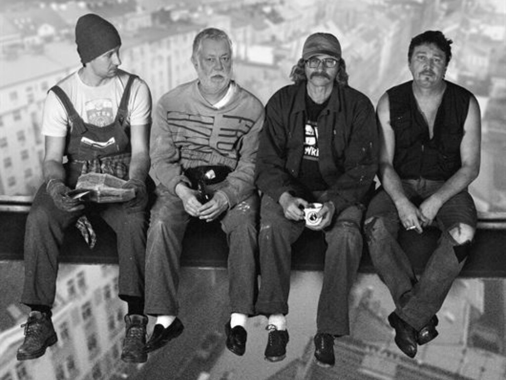 Práskni do bot (Divadlo Na Jezerce)